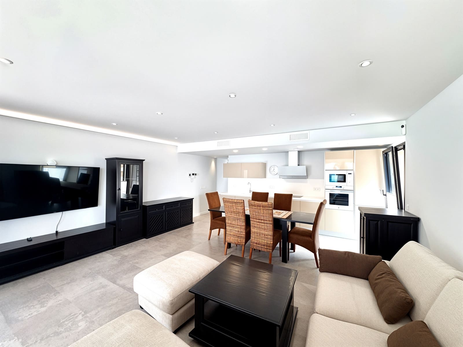 3 soveværelse Lejlighed til salg i Palma de Mallorca med garage - € 1.285.000 (Ref: 9164799)