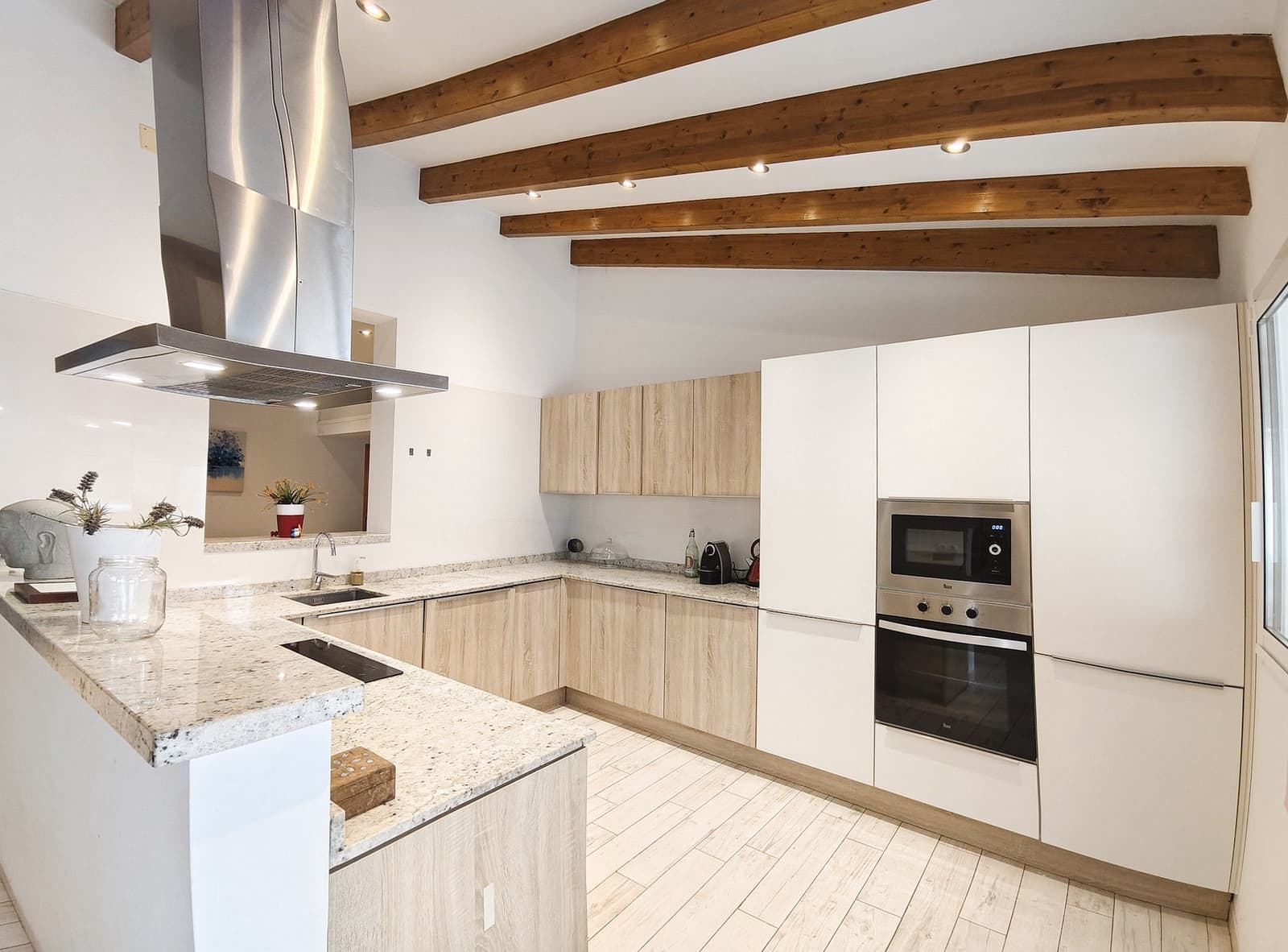 5 soveværelse Byhus til salg i Llucmajor - € 698.000 (Ref: 9182049)