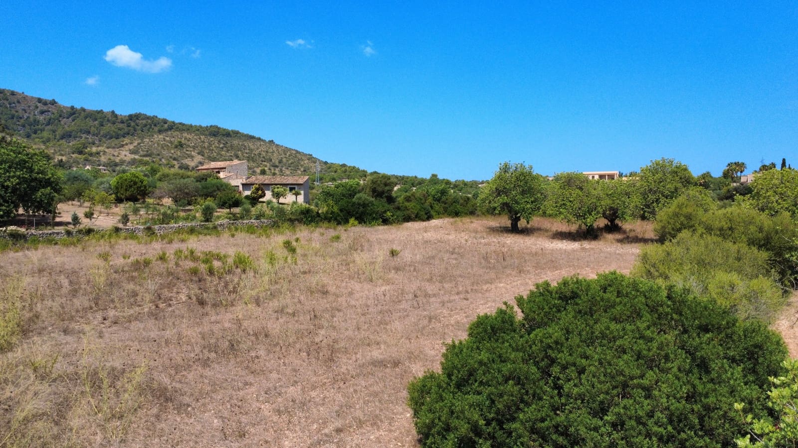 Grunde uden byggetilladelser til salg i Son Servera - € 435.000 (Ref: 9187235)