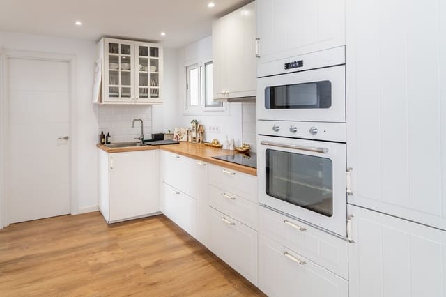 2 soveværelse Lejlighed til salg i Magalluf, Calvià - € 340.000 (Ref: 9194876)