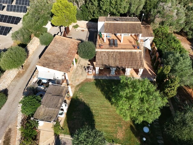 Finca/Casa Rural de 3 habitaciones en Santanyí en venta con garaje - 1.425.000 € (Ref: 9195072)