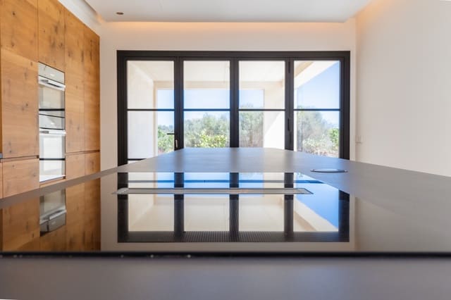 Finca/Casa Rural de 5 habitaciones en Ses Salines en venta con piscina garaje - 4.295.000 € (Ref: 9205495)