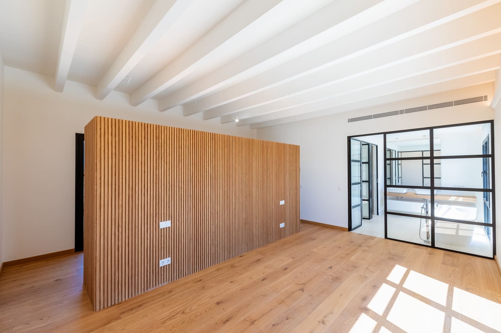 Finca/Casa Rural de 5 habitaciones en Ses Salines en venta con piscina garaje - 4.295.000 € (Ref: 9205495)