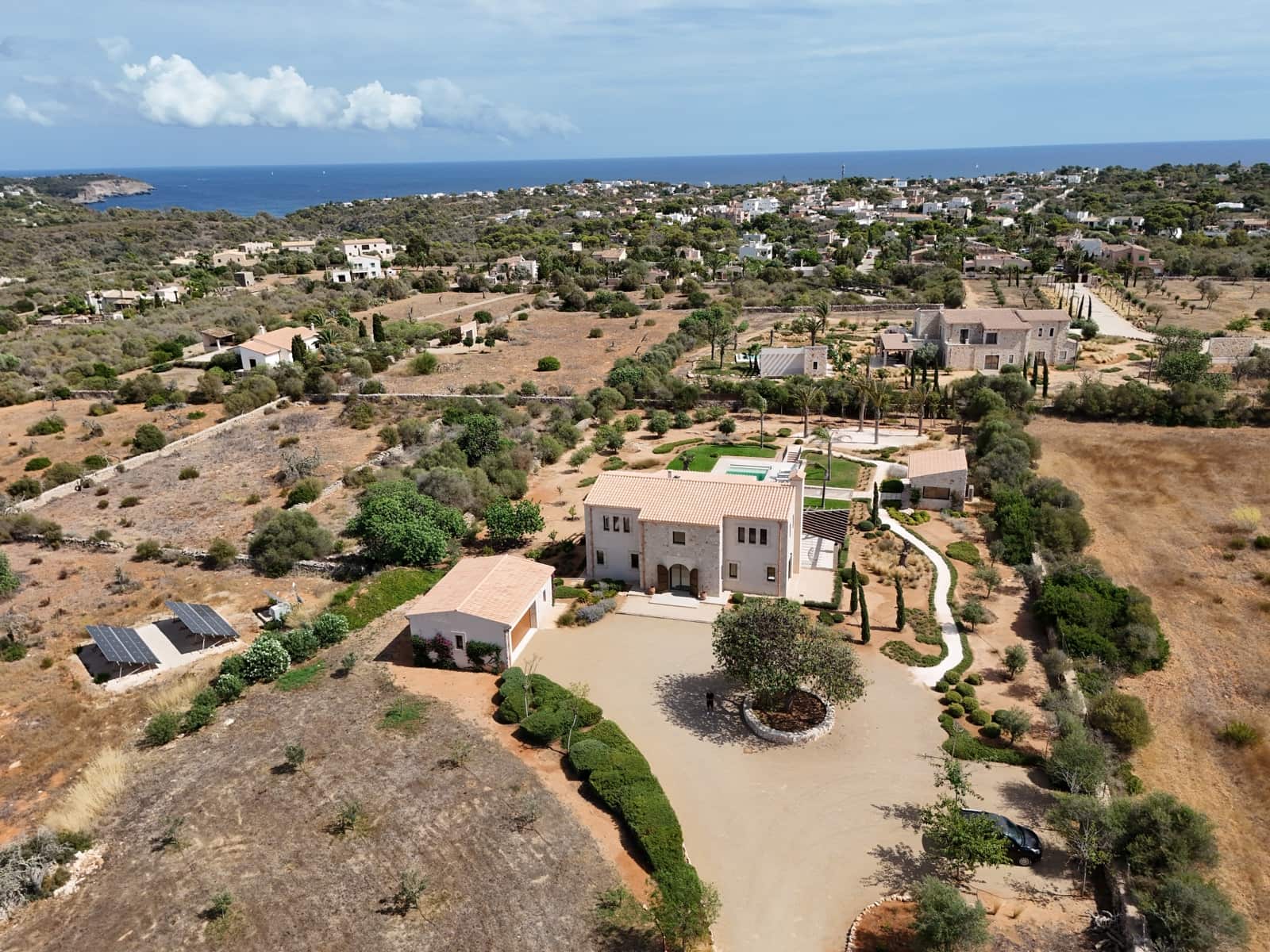 4 slaapkamer Finca/Landhuis te koop in Cala Llombards met zwembad garage - € 4.900.000 (Ref: 9205496)