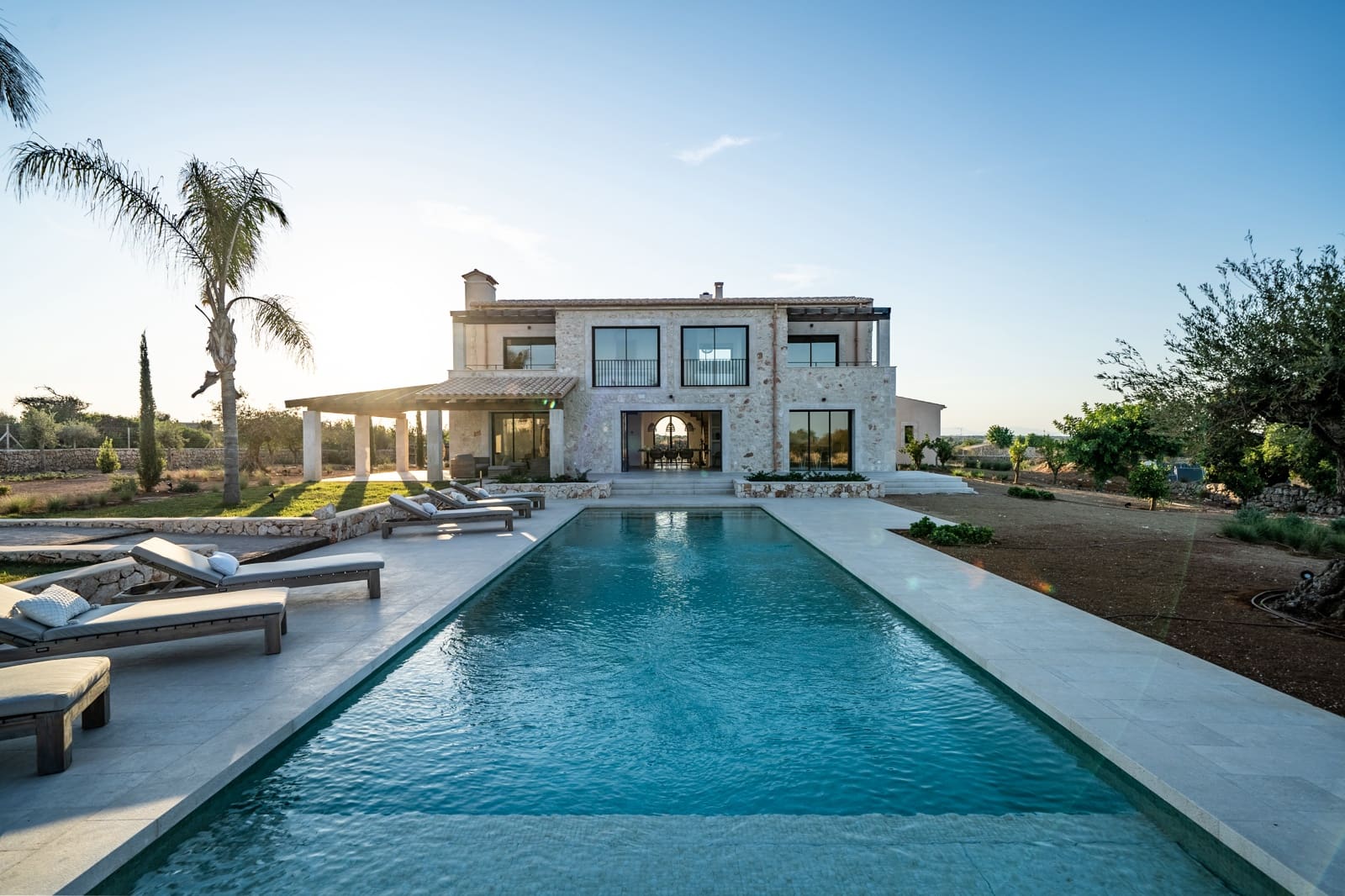 4 slaapkamer Finca/Landhuis te koop in Cala Llombards met zwembad garage - € 4.900.000 (Ref: 9205496)