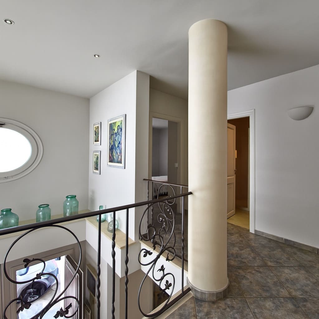 4 sypialnia Dom do wynajęcia w Arta z basenem - 3 500 € (Ref: 9237077)