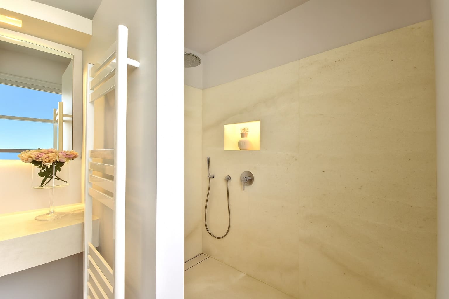 4 sypialnia Dom do wynajęcia w Arta z basenem - 3 500 € (Ref: 9237077)