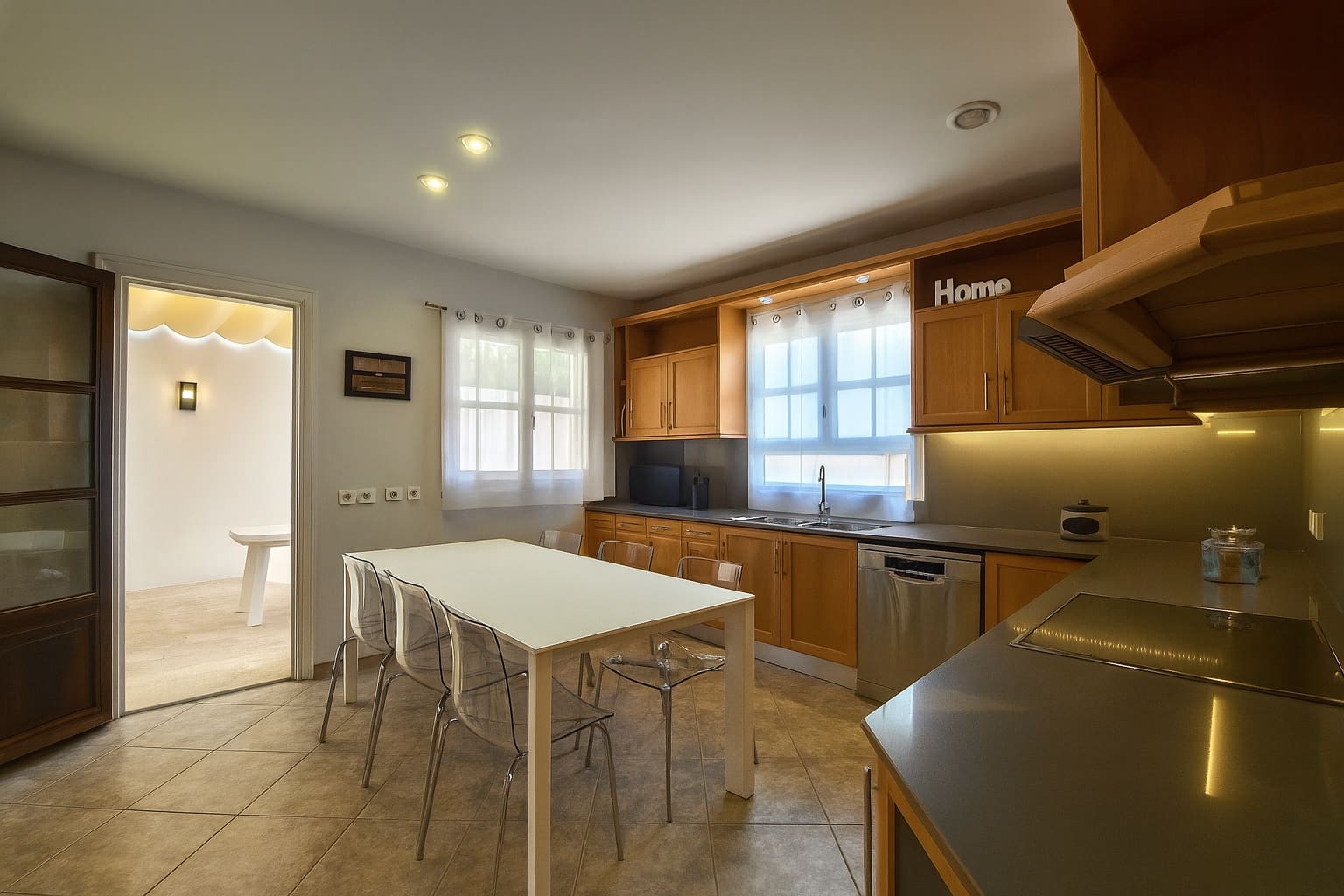 4 sypialnia Dom do wynajęcia w Arta z basenem - 3 500 € (Ref: 9237077)