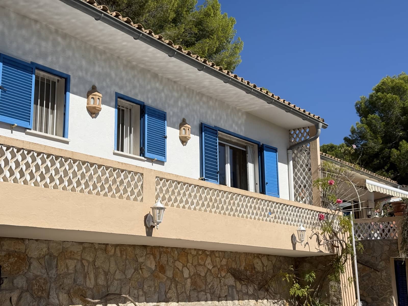 2 soverom Villa til salgs i Peguera / Paguera med svømmebasseng - € 1 698 000 (Ref: 9238837)