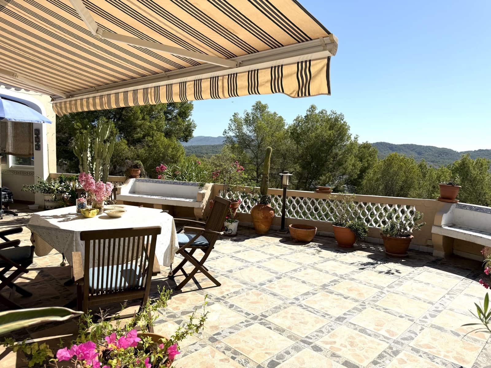 2 soverom Villa til salgs i Peguera / Paguera med svømmebasseng - € 1 698 000 (Ref: 9238837)