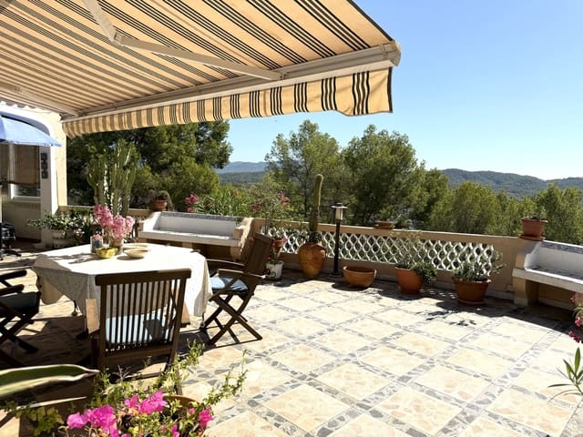 2 makuuhuone Huvila myytävänä paikassa Peguera / Paguera, Calvià mukana uima-altaan - 1 698 000 € (Ref: 9238837)