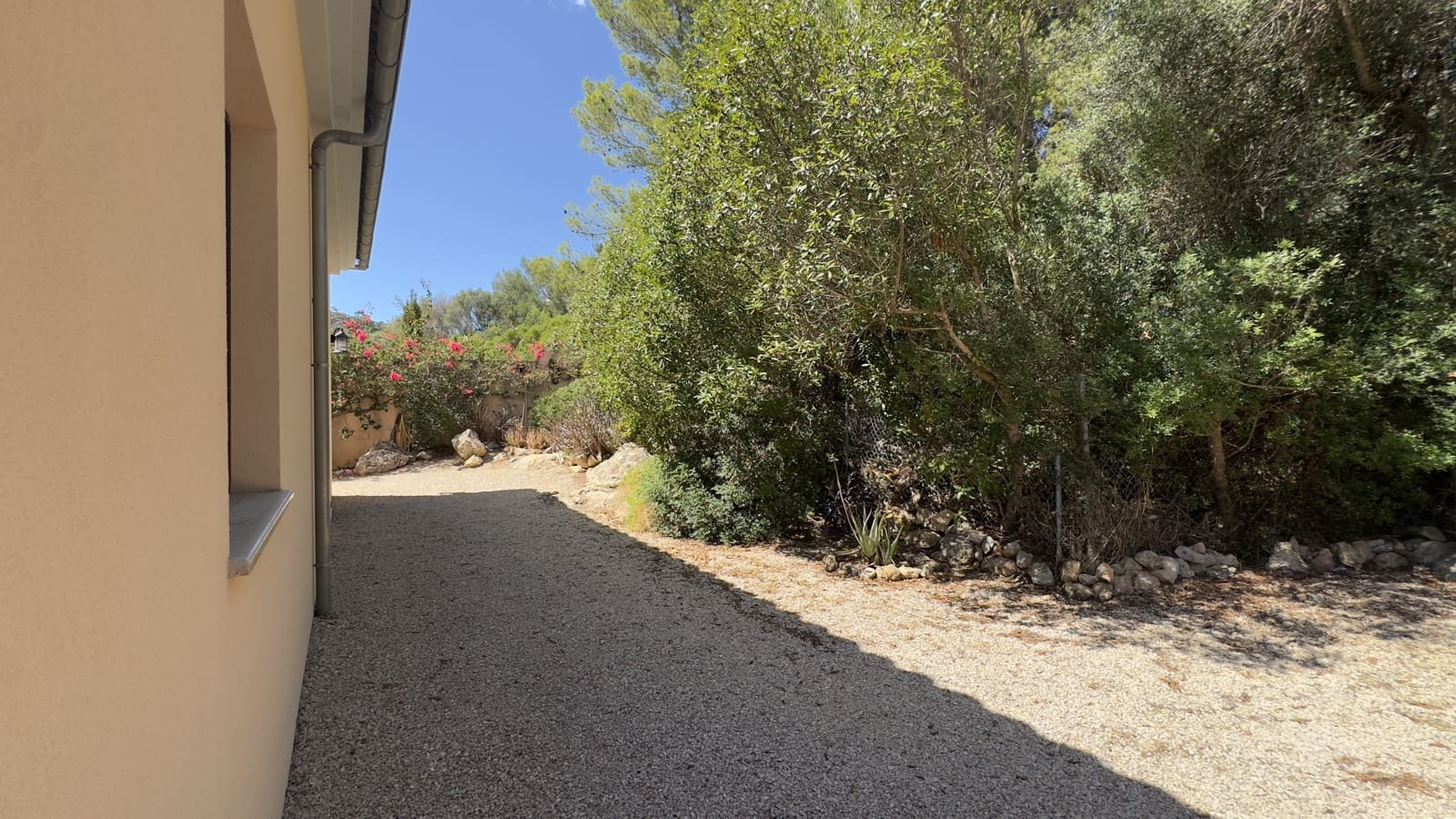 2 soveværelse Finca/Landehus til salg i Puigpunyent med swimmingpool garage - € 1.990.000 (Ref: 9255801)