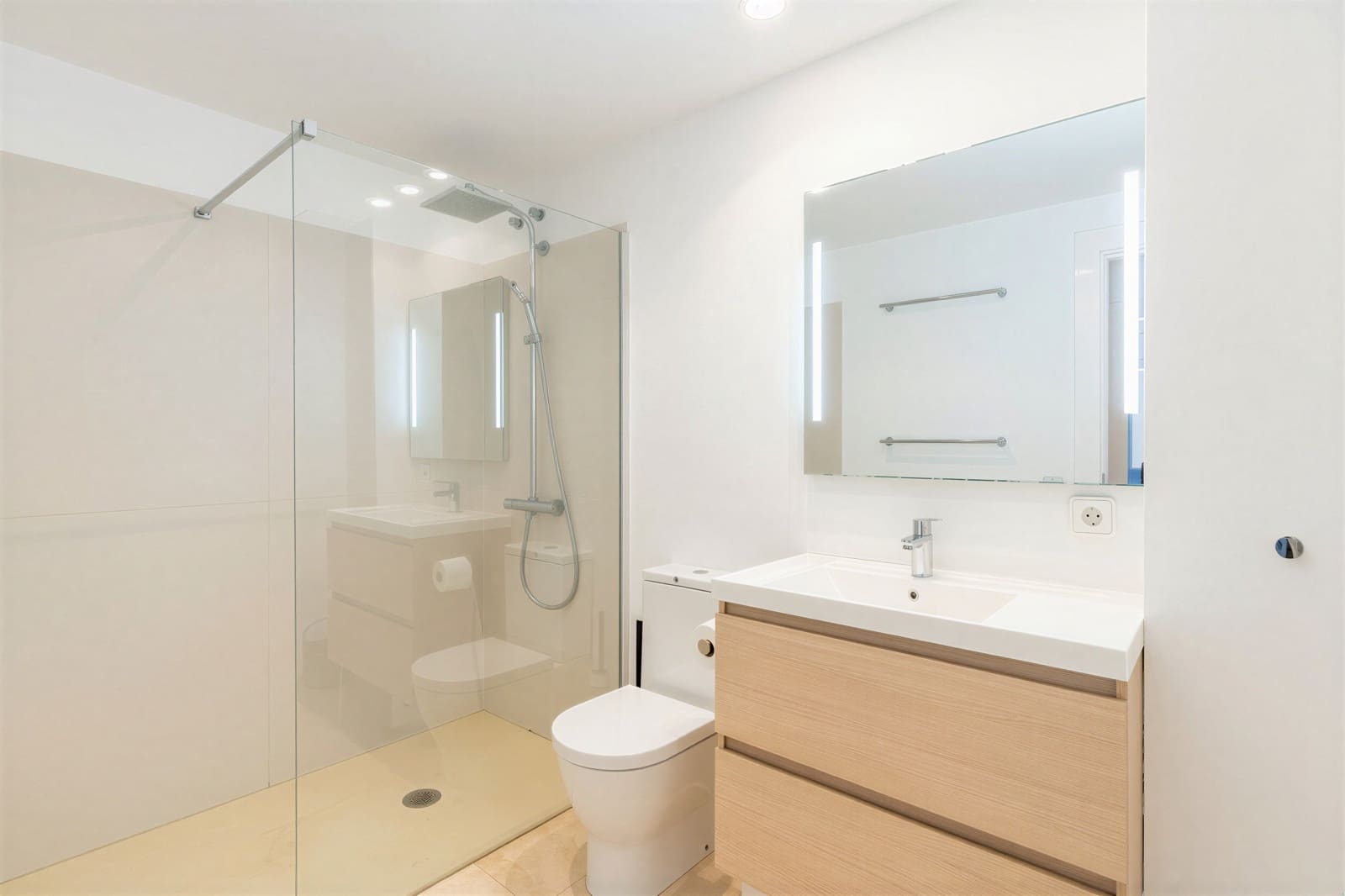 3 chambre Appartement à vendre à Palma de Mallorca avec piscine garage - 1 480 000 € (Ref: 9261974)