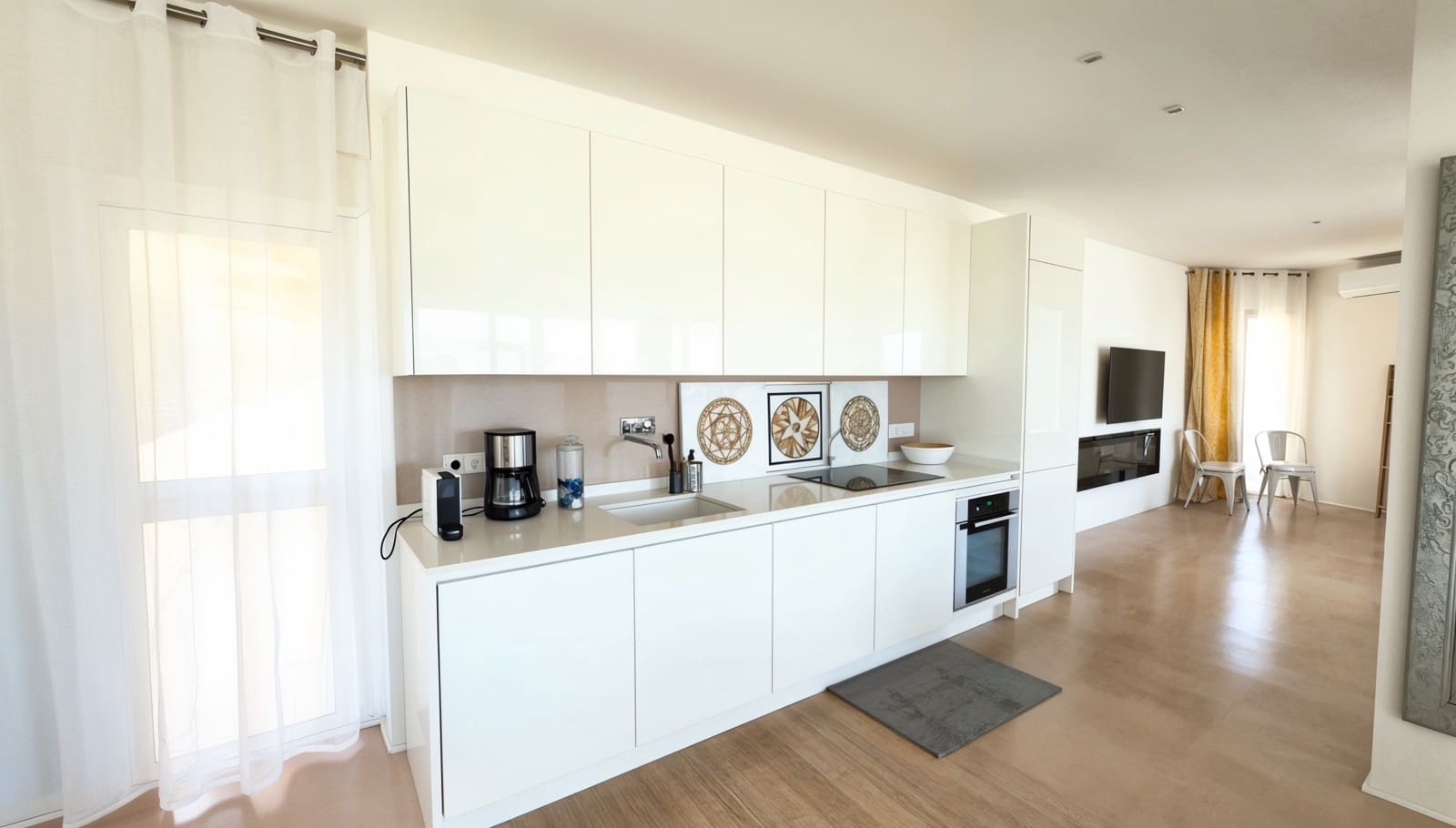 4 soveværelse Penthouse til leje i Santa Ponsa med garage - € 8.500 (Ref: 9271813)