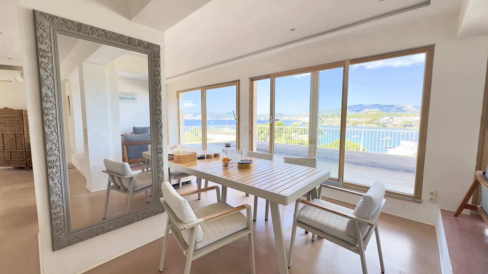 4 soveværelse Penthouse til leje i Santa Ponsa med garage - € 8.500 (Ref: 9271813)