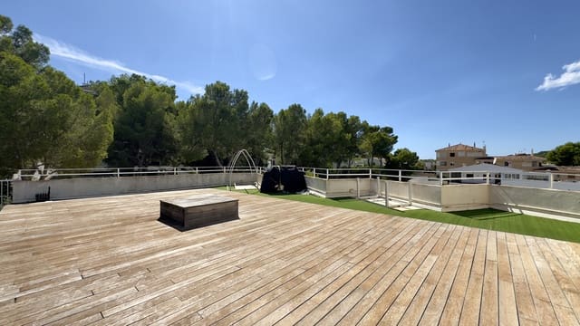 4 quarto Penthouse para arrendar em Santa Ponsa, Calvià com garagem - 8 500 € (Ref: 9271813)