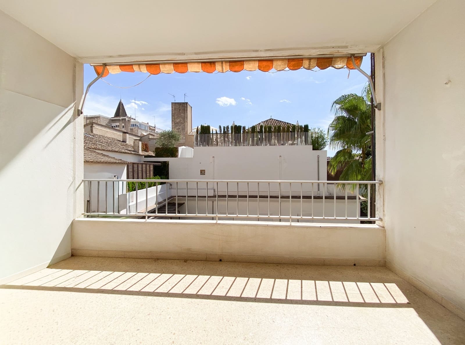 4 Zimmer Apartment zu verkaufen in Palma de Mallorca mit Garage - 750.000 € (Ref: 9301527)