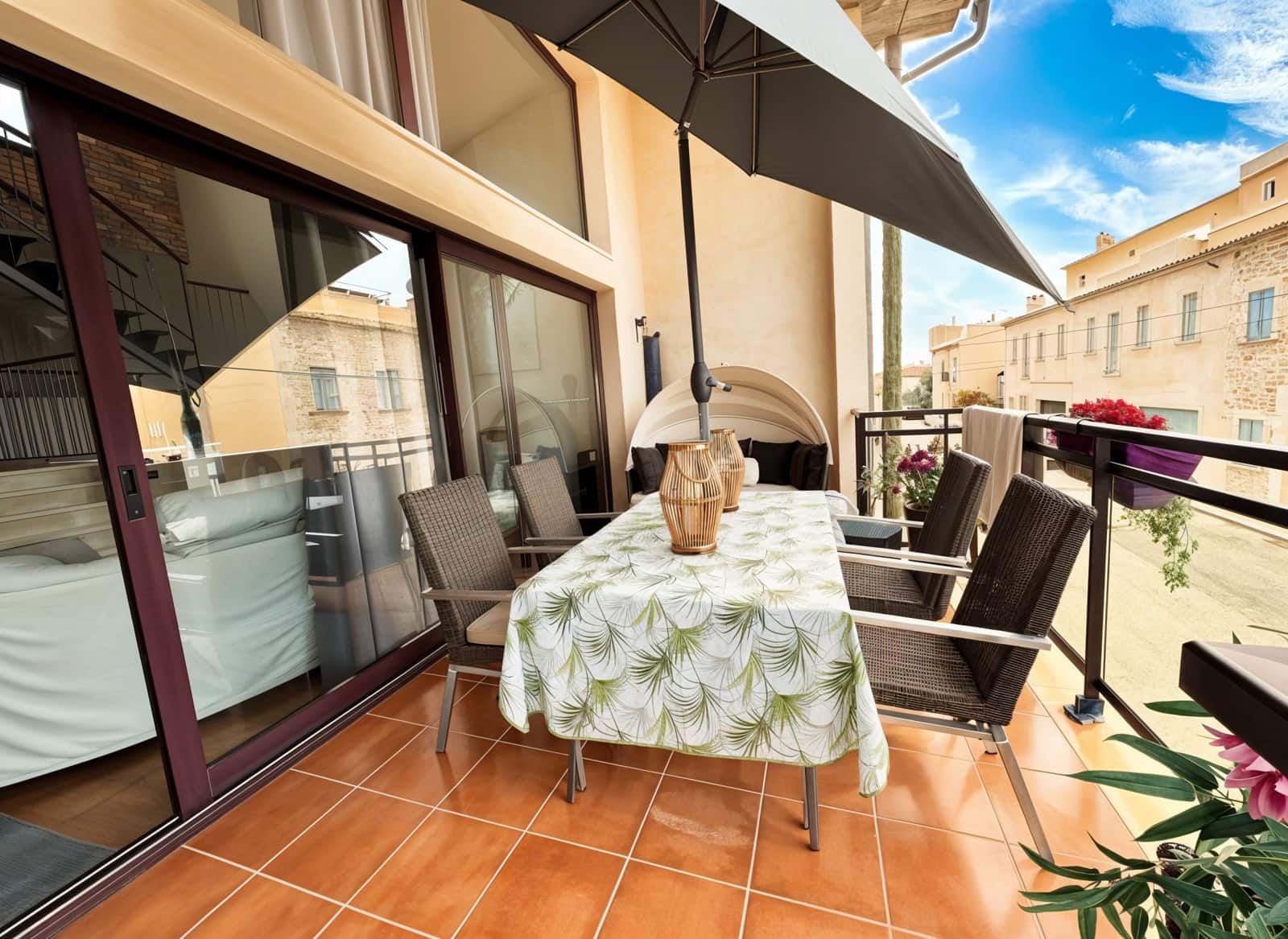 3 soveværelse Byhus til salg i Ses Salines med garage - € 717.000 (Ref: 9306136)