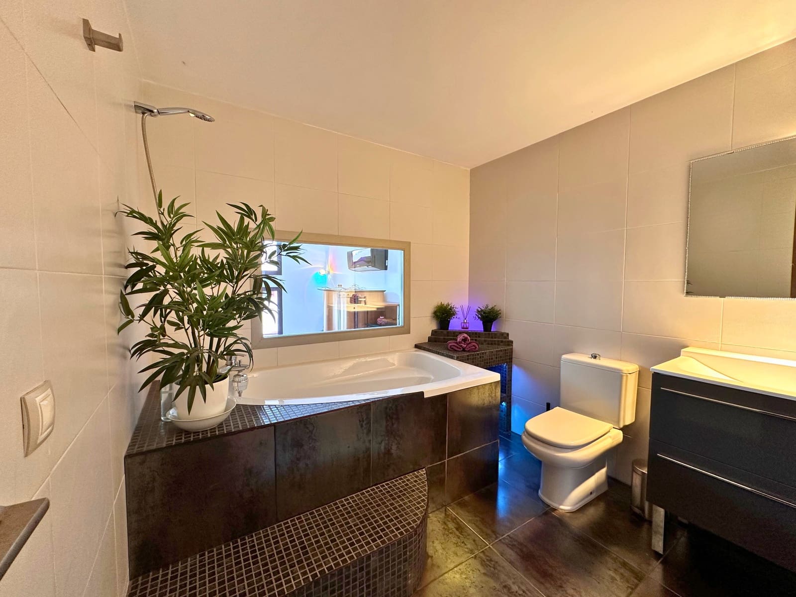 3 soveværelse Byhus til salg i Ses Salines med garage - € 717.000 (Ref: 9306136)