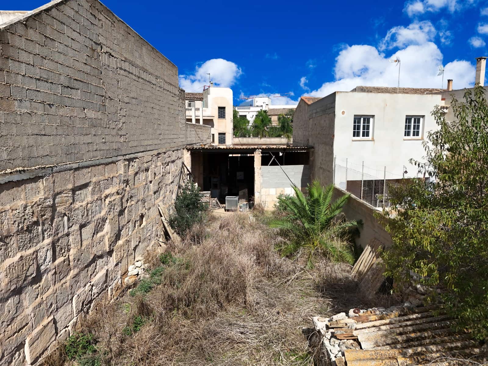 Undeveloped Land for sale in Santanyi - € 695,000 (Ref: 9307123)