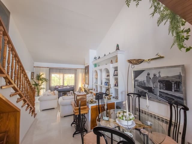 4 bedroom Villa for sale in El Toro / Port Adriano, Calvià with pool - € 2,300,000 (Ref: 9317170)