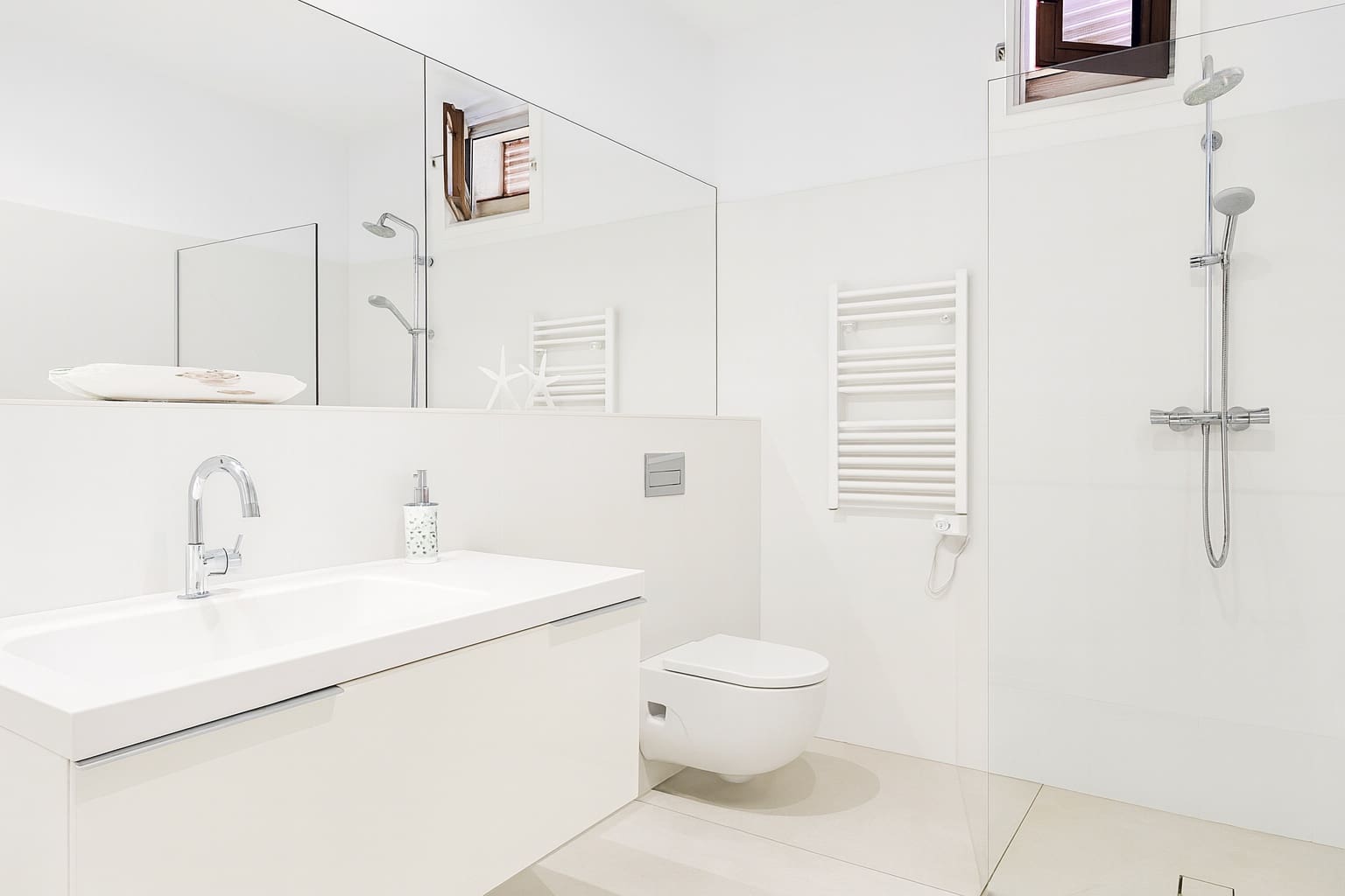 6 slaapkamer Villa te koop in Costa de la Calma met zwembad garage - € 1.300.000 (Ref: 9322349)