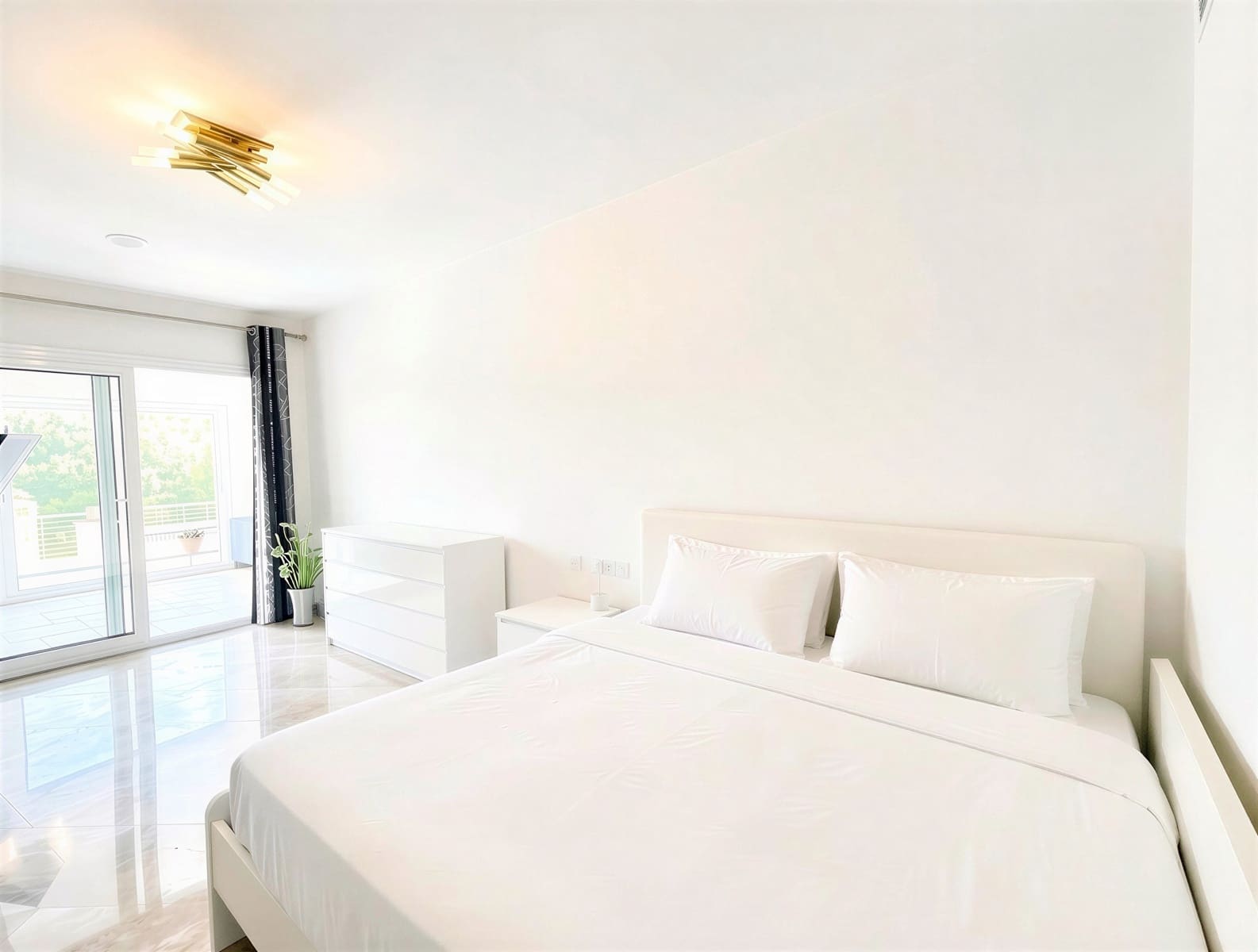 4 bedroom Villa for sale in Sa Cabaneta / La Cabaneta with pool garage - € 1,350,000 (Ref: 9329761)