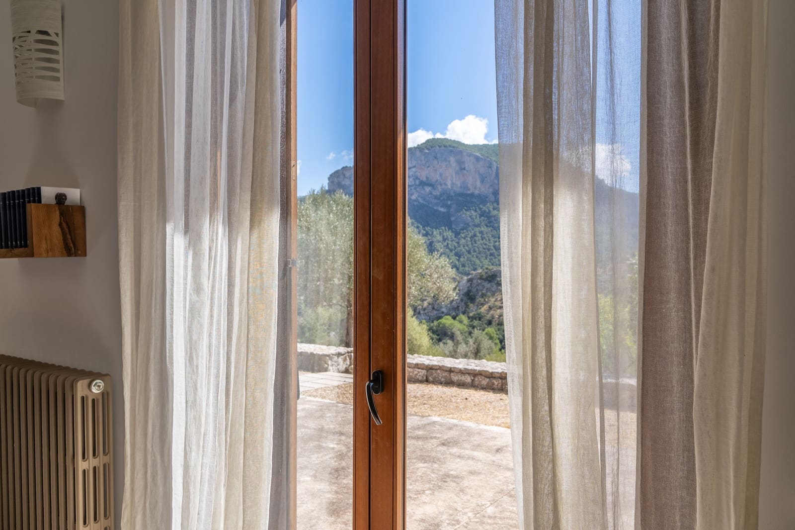 3 sovrum Finca/Hus på landet till salu i Orient - 1 485 000 € (Ref: 9331862)