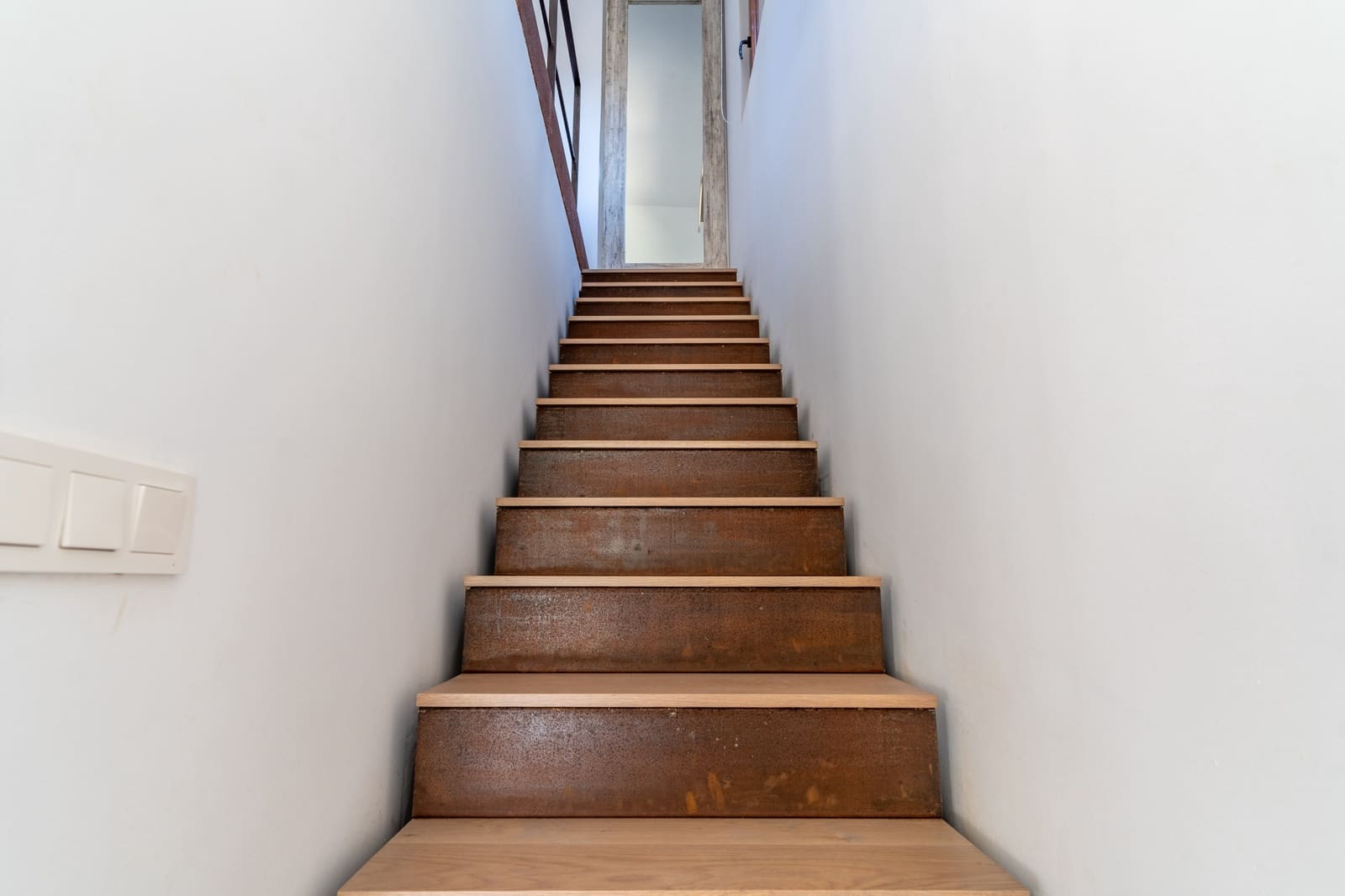 3 sovrum Finca/Hus på landet till salu i Orient - 1 485 000 € (Ref: 9331862)