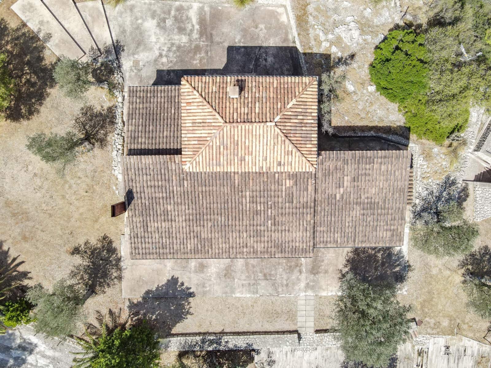 3 sovrum Finca/Hus på landet till salu i Orient - 1 485 000 € (Ref: 9331862)