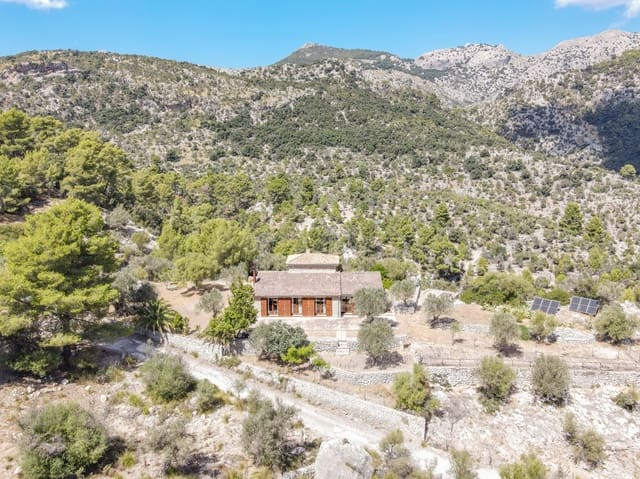 3 sovrum Finca/Hus på landet till salu i Orient, Bunyola - 1 485 000 € (Ref: 9331862)