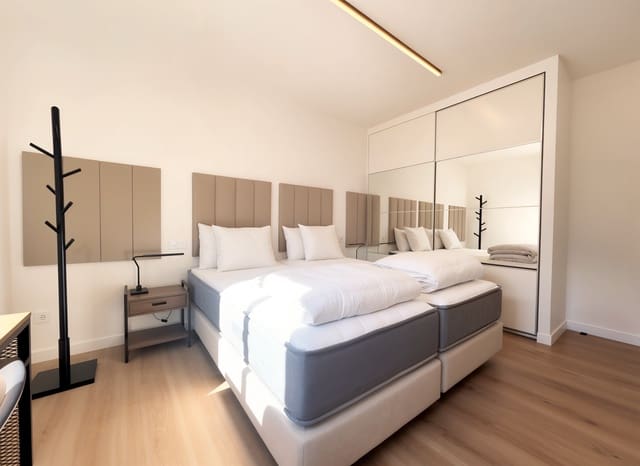 3 soverom Leilighet til leie i Amanecer, Palma de Mallorca - € 2 000 (Ref: 9348443)