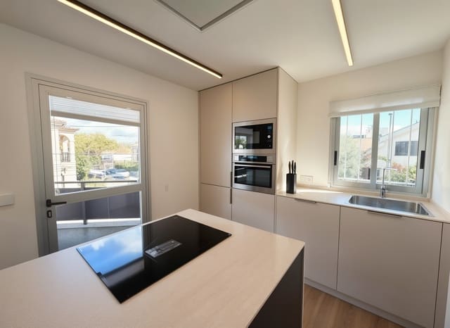 3 soverom Leilighet til leie i Amanecer, Palma de Mallorca - € 2 000 (Ref: 9348443)
