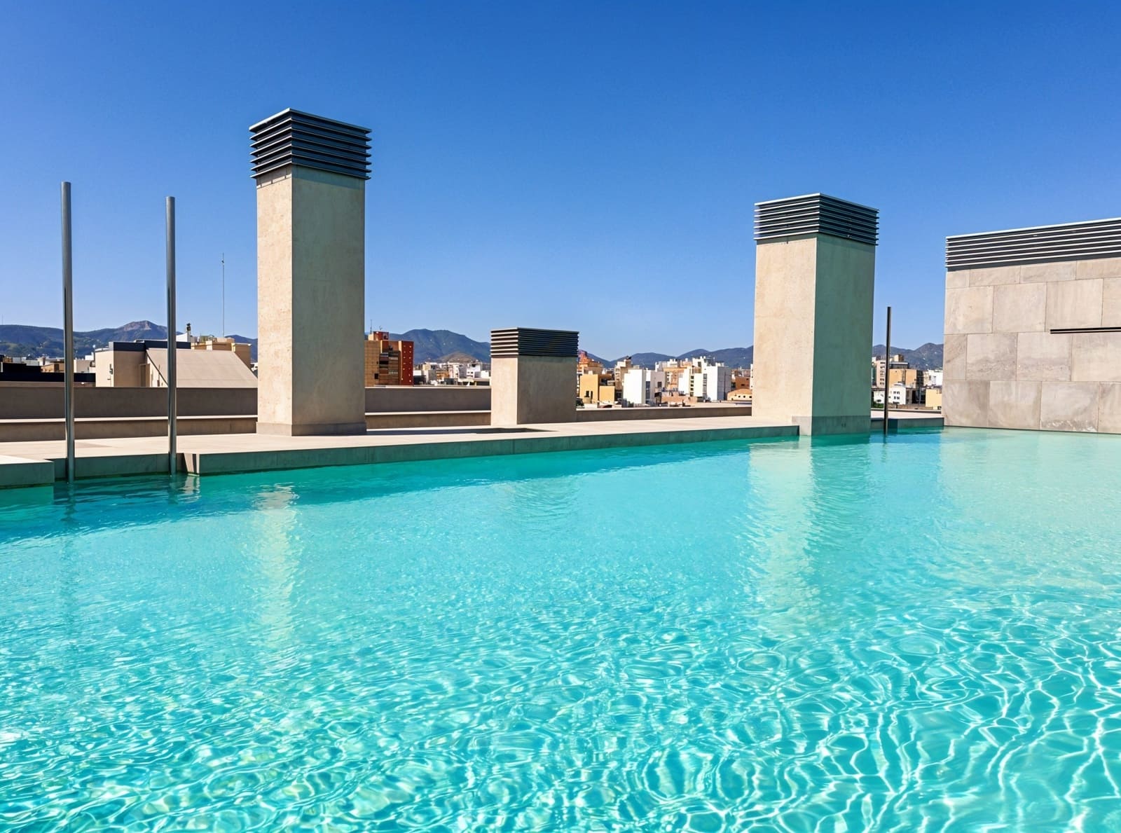 3 sypialnia Apartament do wynajęcia w Palma de Mallorca z basenem garażem - 2 700 € (Ref: 9352814)