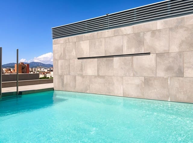 Appartement de 3 chambres à louer à Nou Llevant, Palma de Mallorca avec piscine garage - 2 700 € (Ref: 9352814)