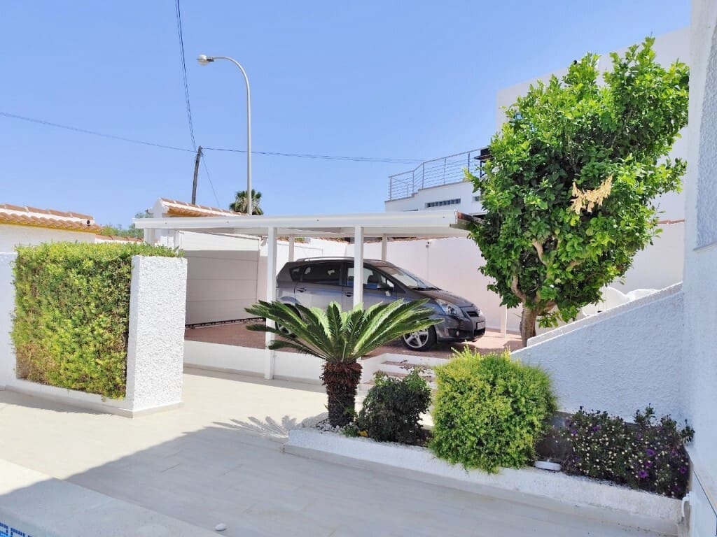 4 camera da letto Villa in vendita in San Miguel de Salinas - 425.000 € (Rif: 9352978)