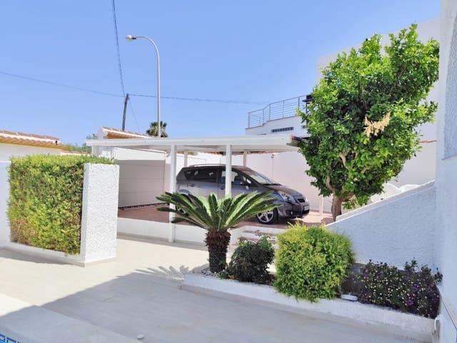 4 camera da letto Villa in vendita in San Miguel de Salinas - 425.000 € (Rif: 9352978)