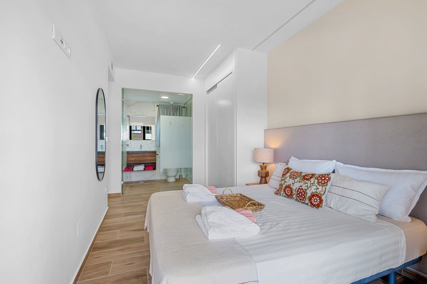 2 bedroom Apartment for sale in Orihuela Costa with pool - € 249,500 (Ref: 9354226)