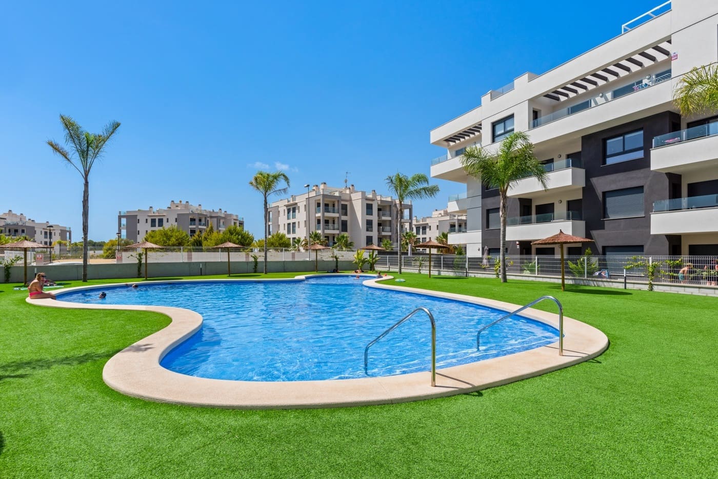 2 bedroom Apartment for sale in Orihuela Costa with pool - € 249,500 (Ref: 9354226)