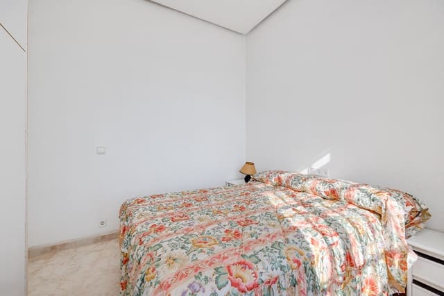 4 Zimmer Apartment zu verkaufen in Playa del Acequión, Torrevieja mit Garage - 389.500 € (Ref: 9354524)