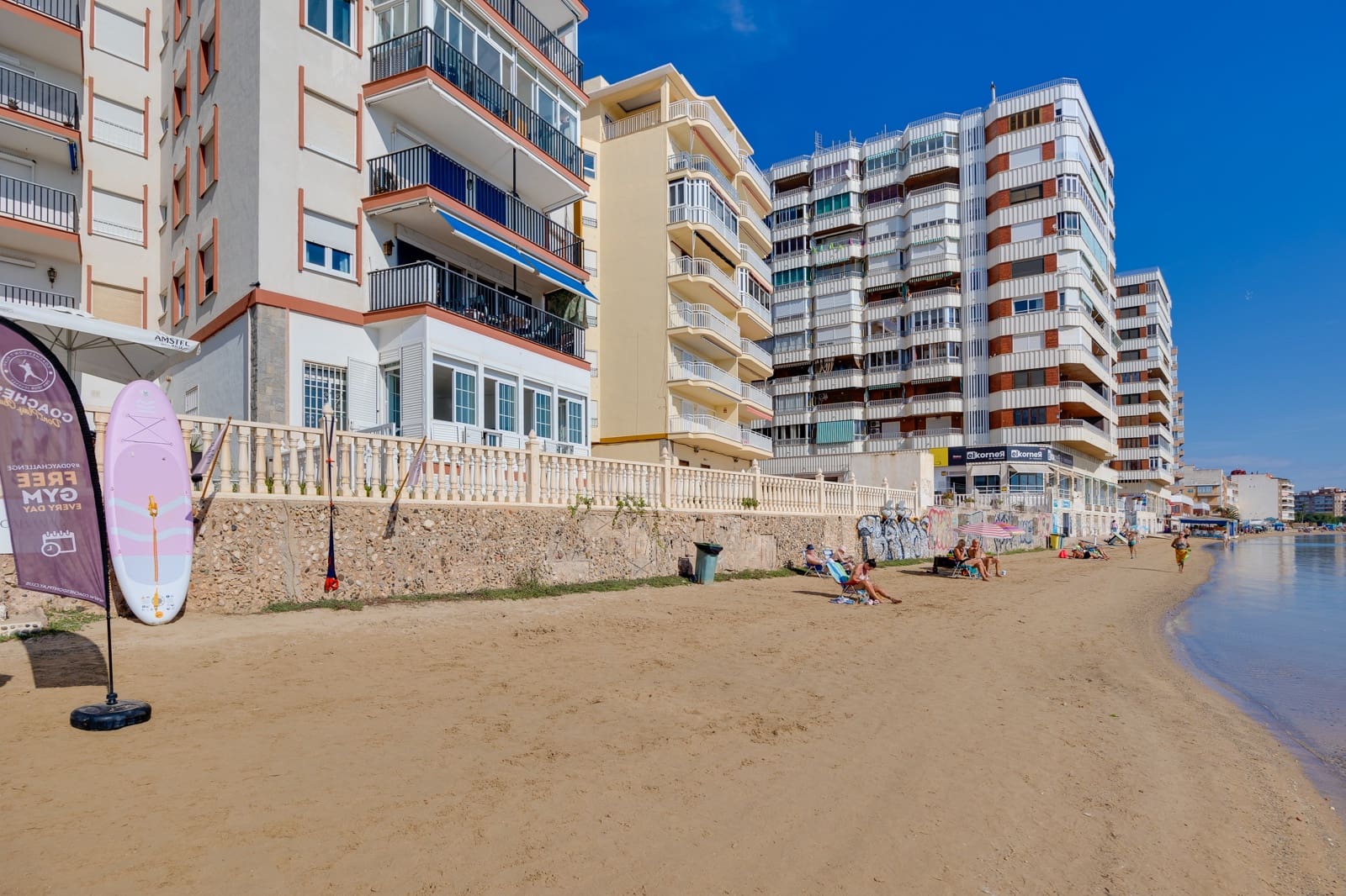 Apartamento de 4 habitaciones en Torrevieja en venta con garaje - 389.500 € (Ref: 9354524)