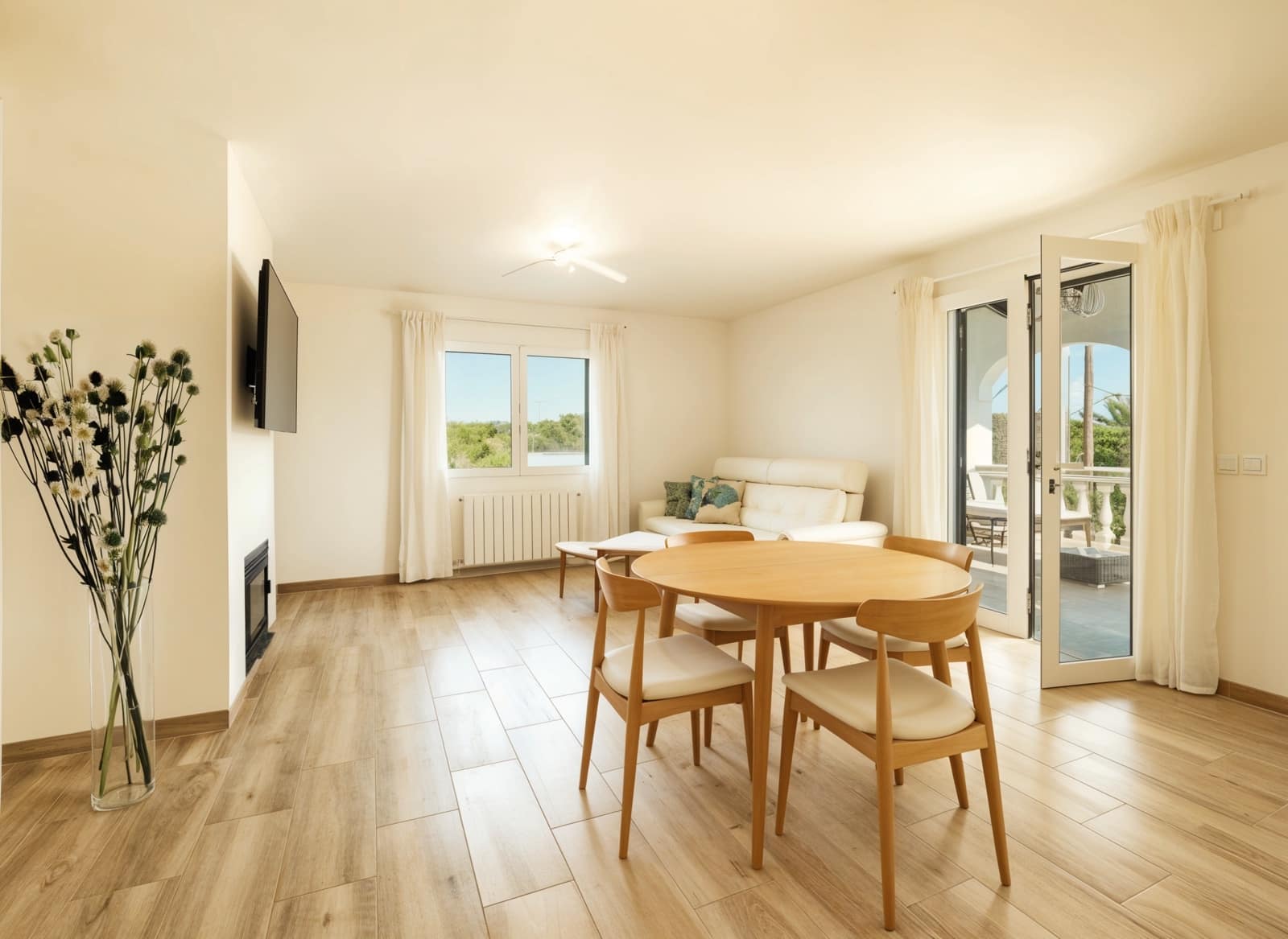 4 chambre Villa/Maison à vendre à Cala Santanyi avec piscine garage - 1 490 000 € (Ref: 9357360)