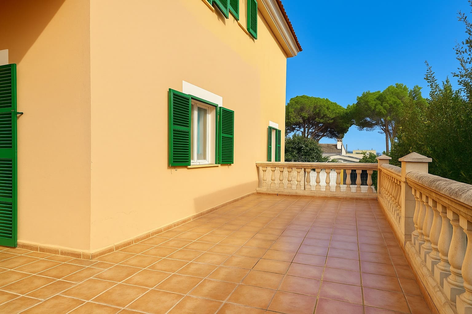 5 soverom Villa til salgs i Cala Millor med svømmebasseng garasje - € 950 000 (Ref: 9357865)