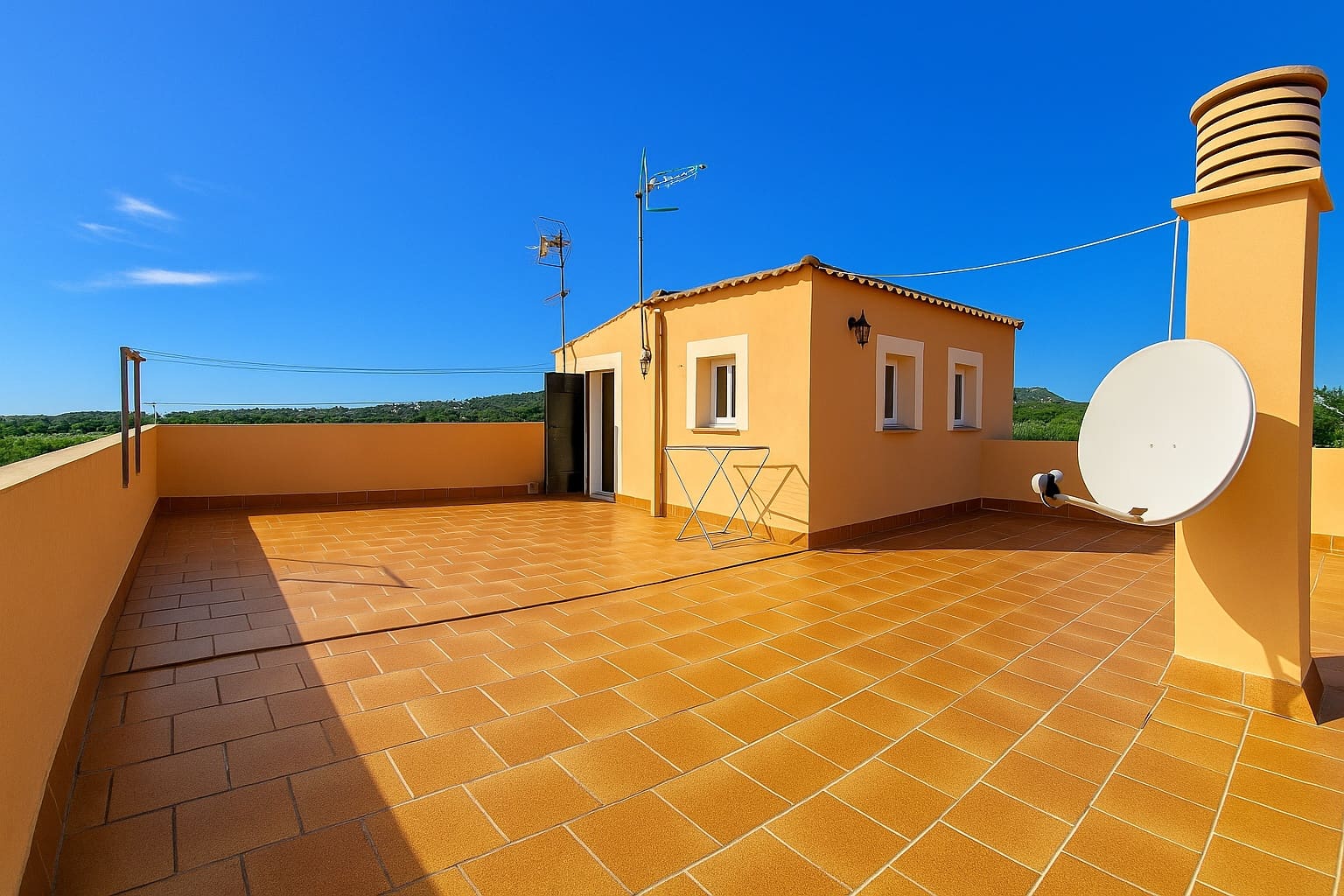 5 soverom Villa til salgs i Cala Millor med svømmebasseng garasje - € 950 000 (Ref: 9357865)