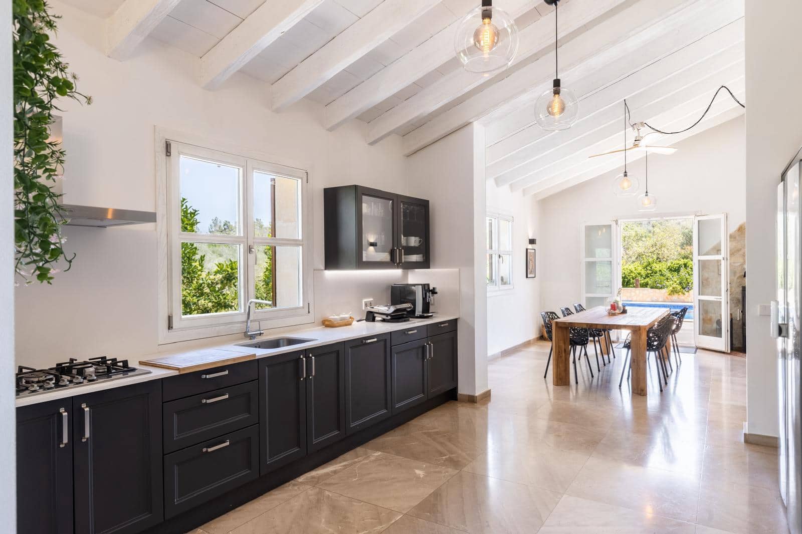 4 chambre Finca/Maison de Campagne à vendre à Montuiri avec piscine garage - 1 990 000 € (Ref: 9365958)