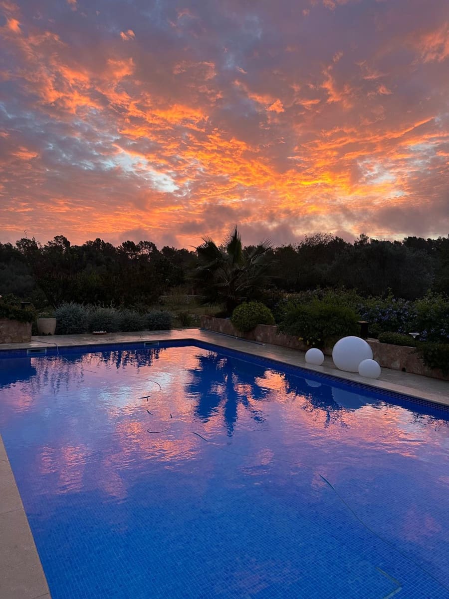 4 soveværelse Finca/Landehus til salg i Montuiri med swimmingpool garage - € 1.950.000 (Ref: 9365958)