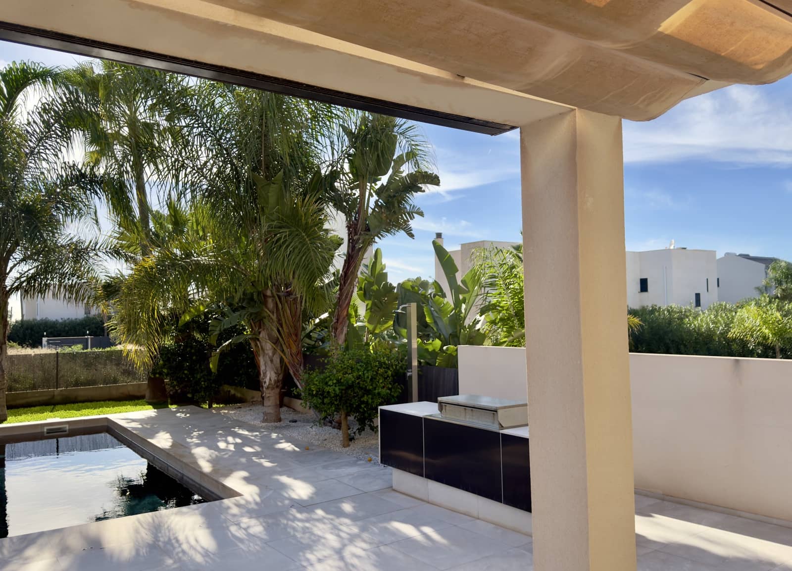 3 bedroom Semi-detached Villa for sale in Llucmajor with pool garage - € 849,000 (Ref: 9369368)