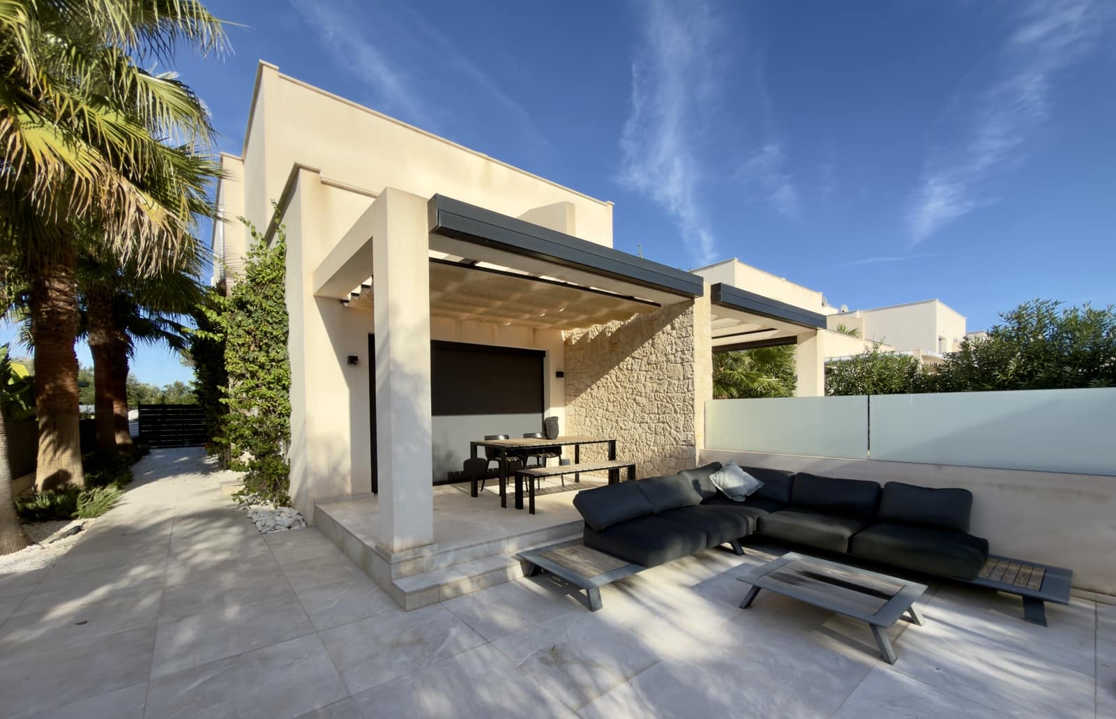 3 bedroom Semi-detached Villa for sale in Llucmajor with pool garage - € 849,000 (Ref: 9369368)