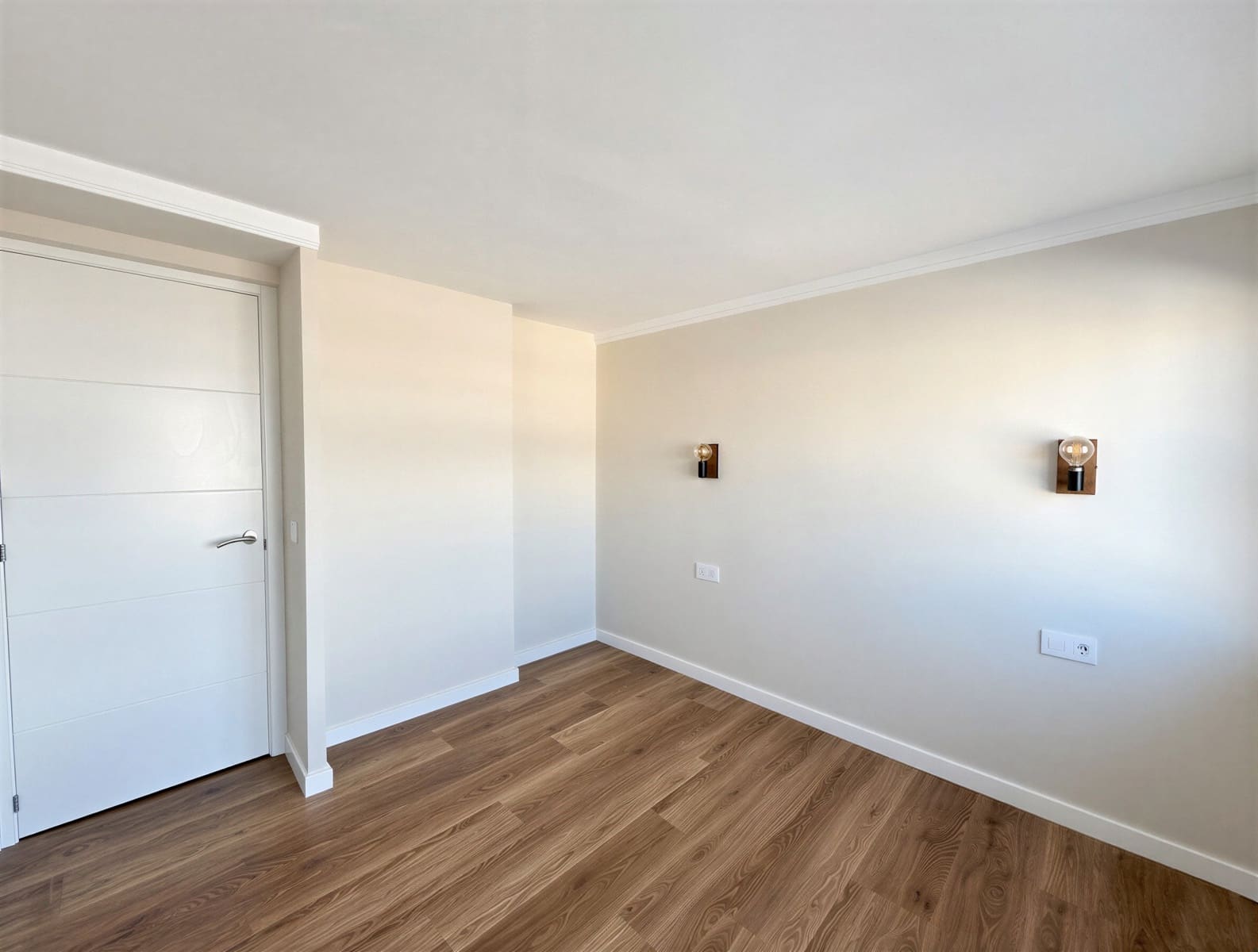 2 bedroom Apartment for sale in L'Arenal / S'Arenal with garage - € 399,000 (Ref: 9372143)