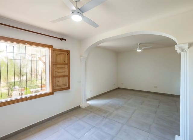 4 sypialnia Willa na sprzedaż w Las Maravillas, Palma de Mallorca z basenem garażem - 970 000 € (Ref: 9378384)